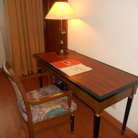Dynasty Hotel Kuala Lumpur Kültér fotó
