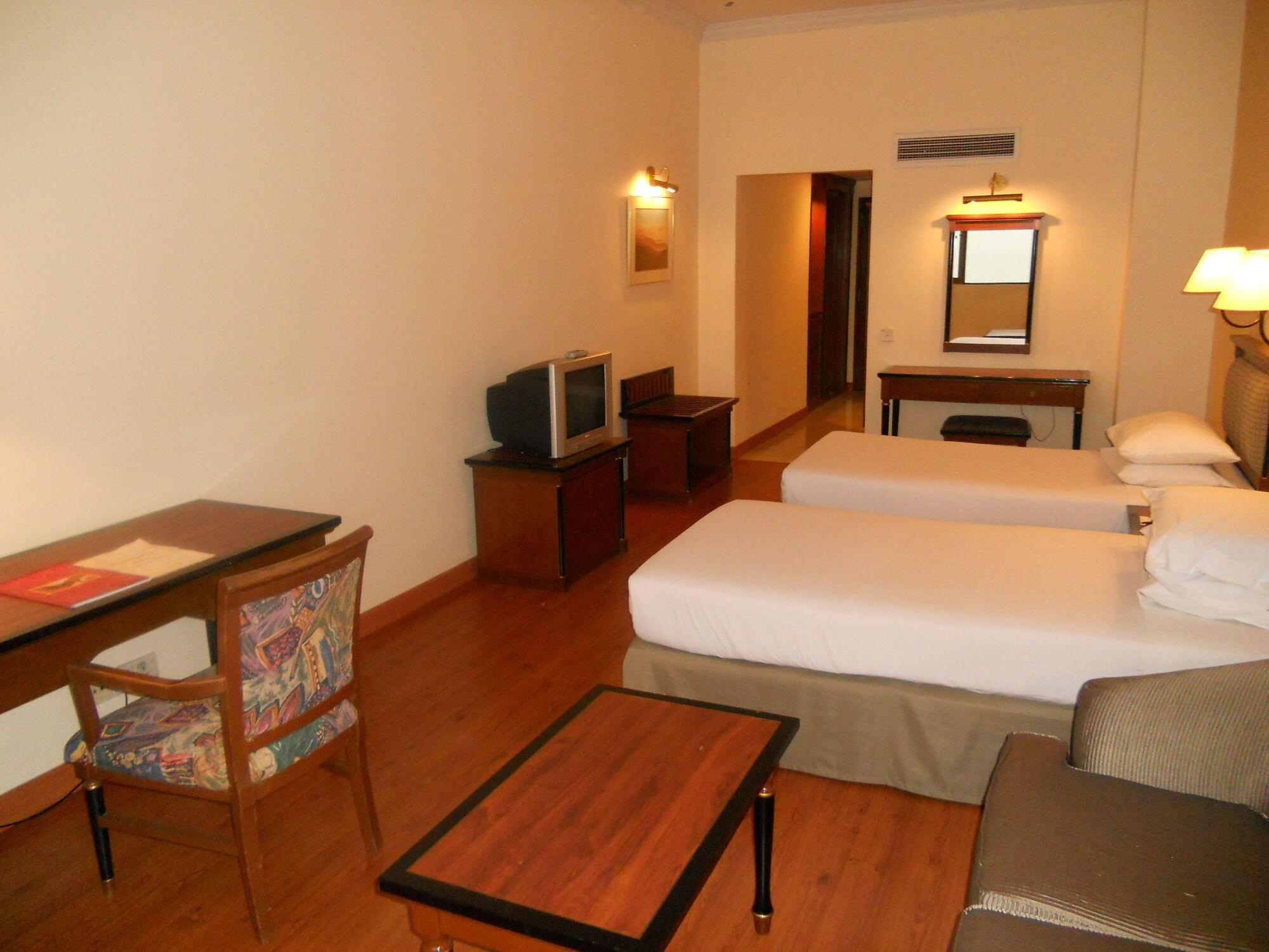 Dynasty Hotel Kuala Lumpur Kültér fotó