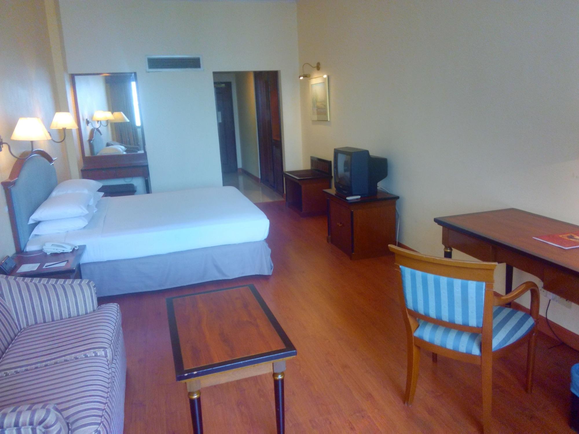 Dynasty Hotel Kuala Lumpur Kültér fotó
