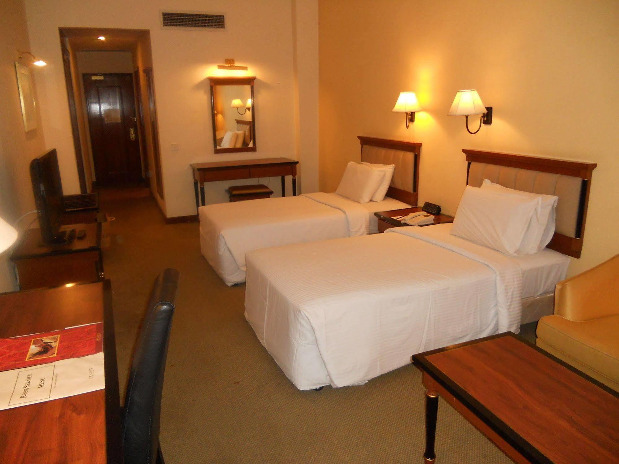 Dynasty Hotel Kuala Lumpur Kültér fotó